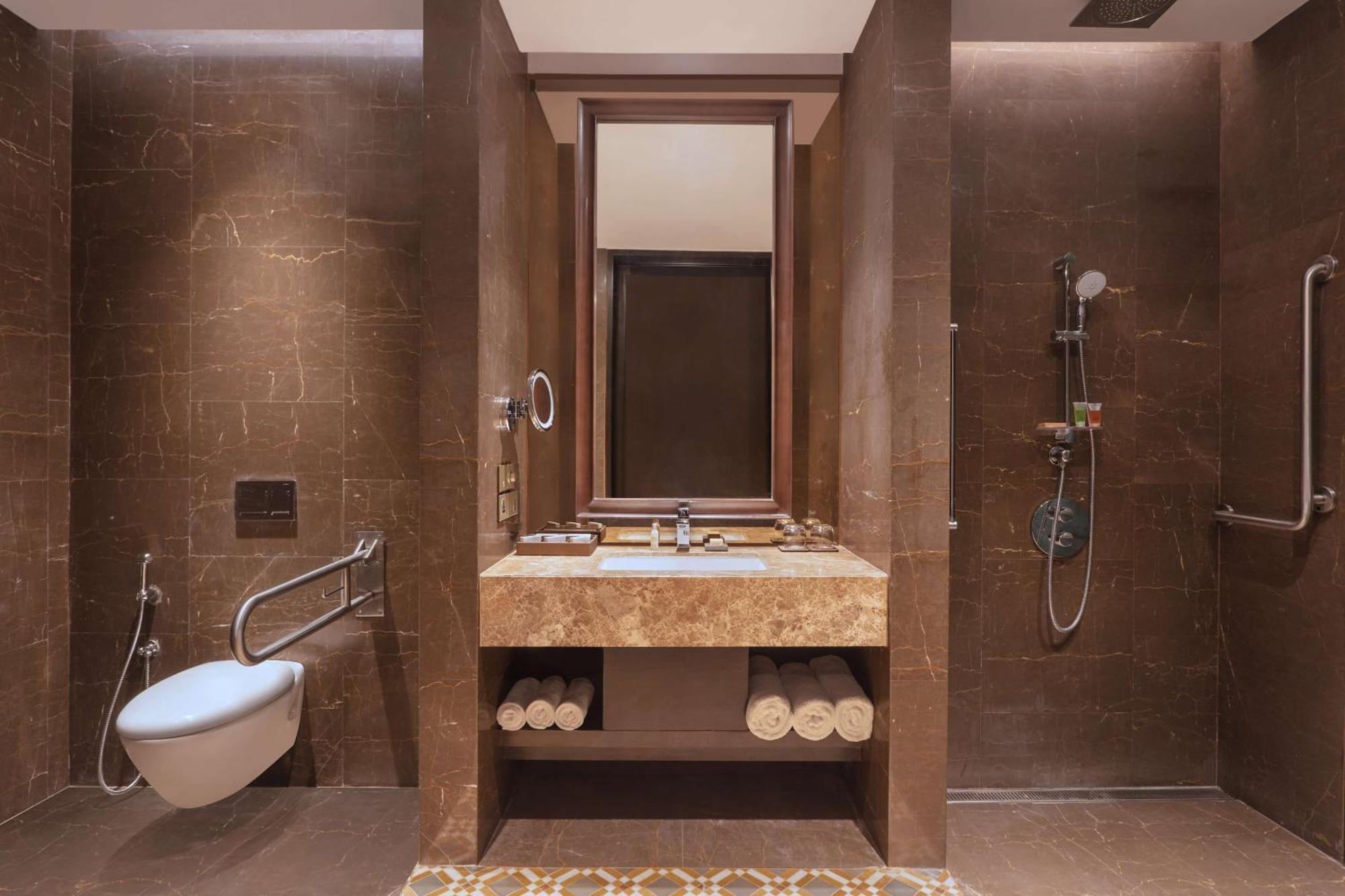 Hilton Goa Resort Candolim Exterior photo