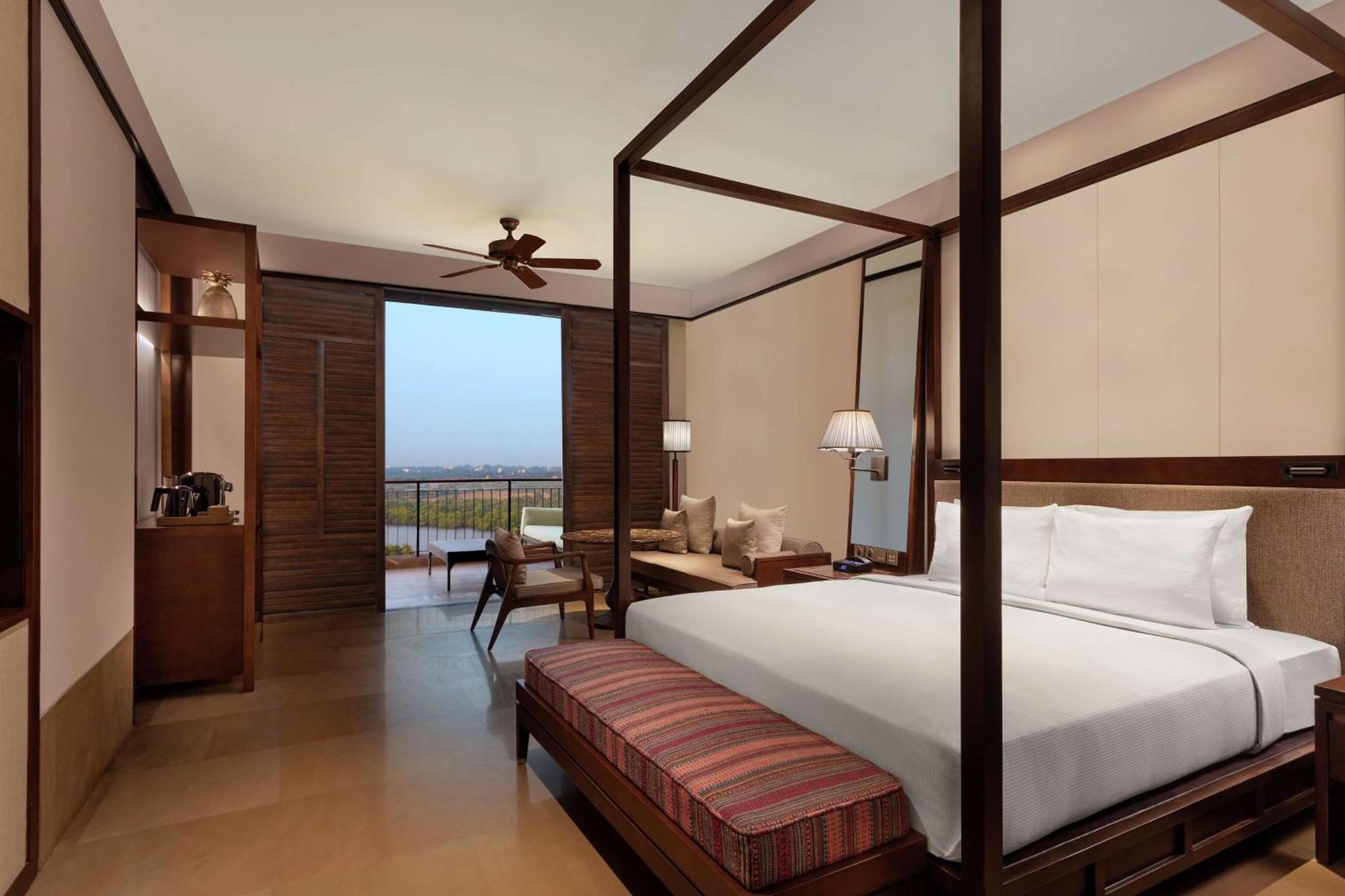 Hilton Goa Resort Candolim Exterior photo
