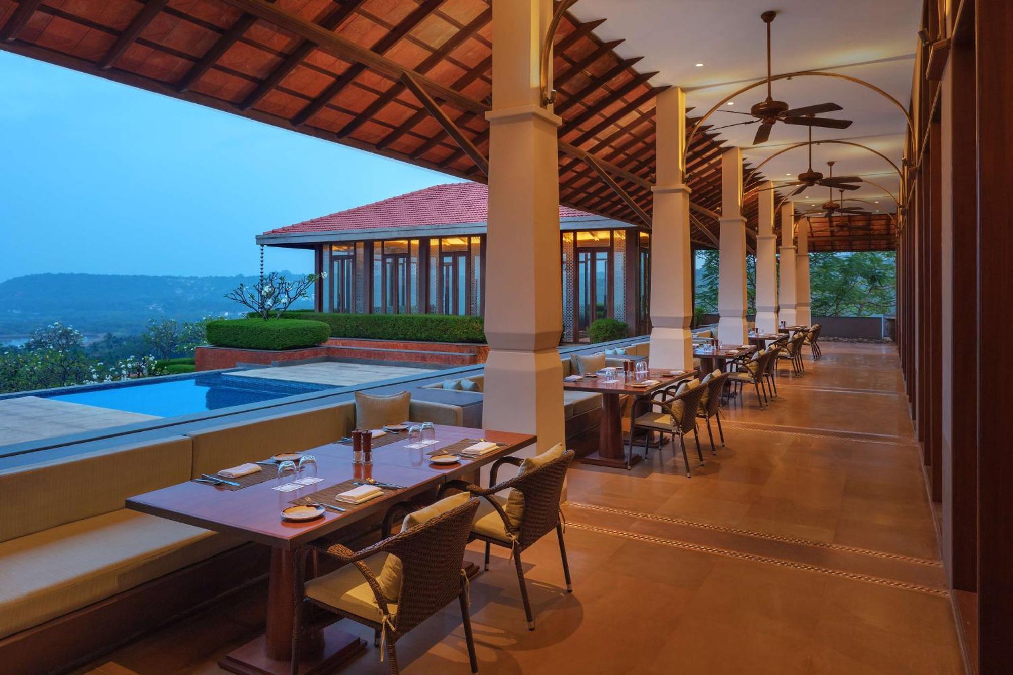 Hilton Goa Resort Candolim Exterior photo