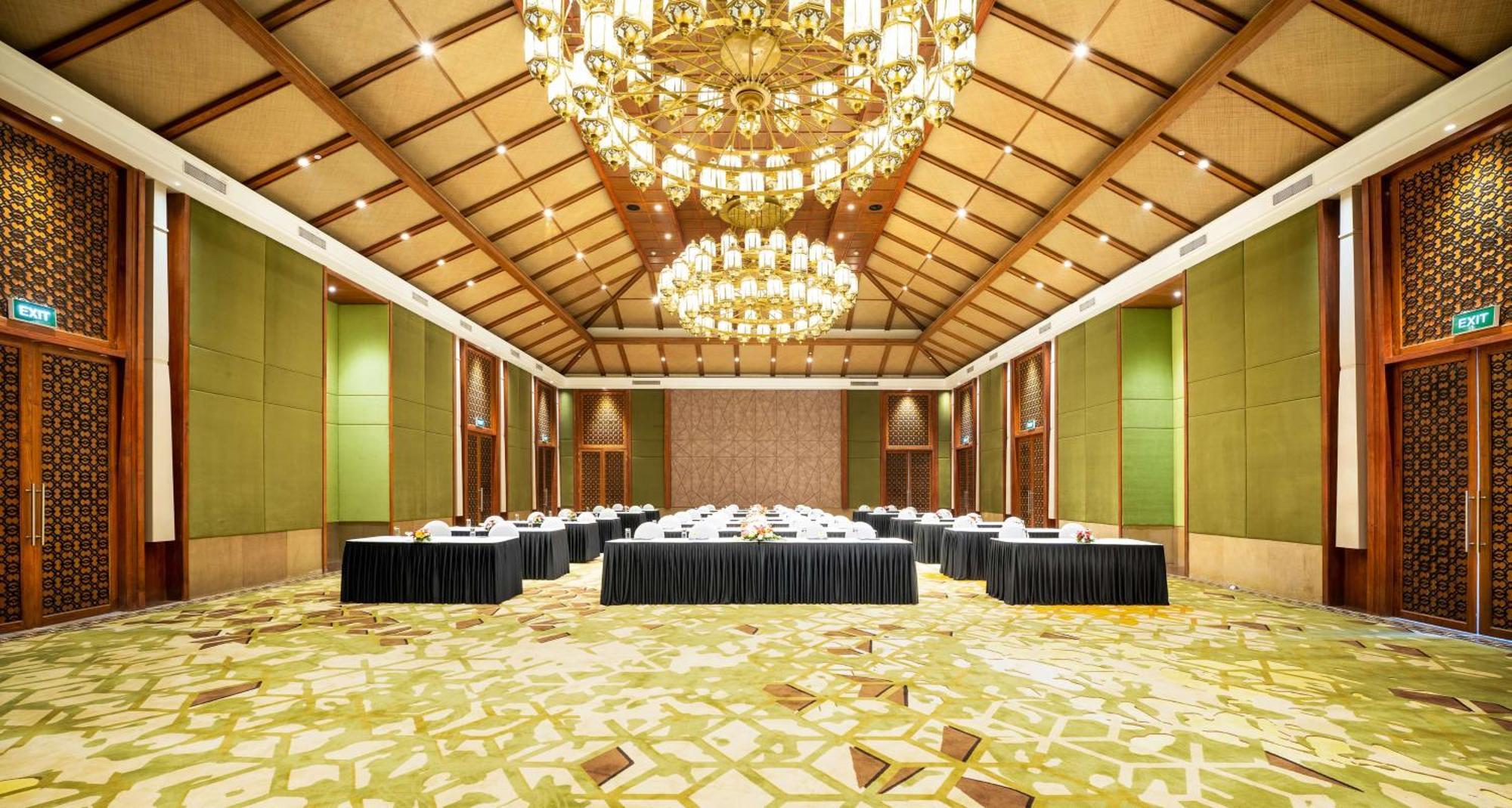 Hilton Goa Resort Candolim Exterior photo