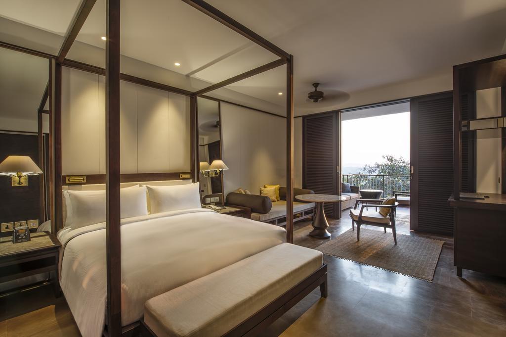 Hilton Goa Resort Candolim Exterior photo